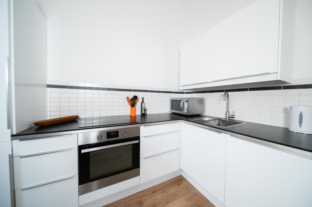 White 60 Qm Apartment - Zentral - Balkon - Messe Düsseldorf Exteriér fotografie