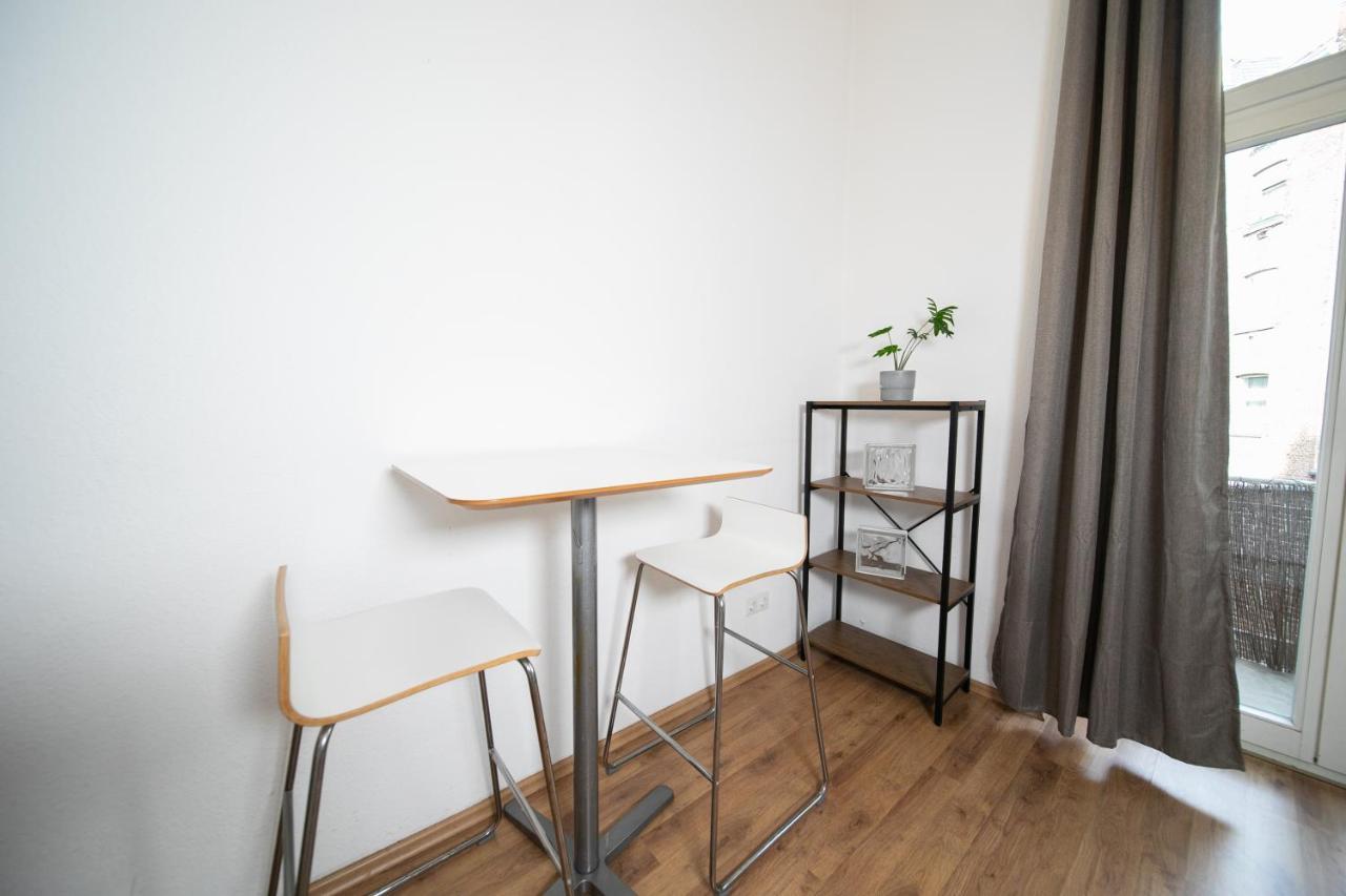 White 60 Qm Apartment - Zentral - Balkon - Messe Düsseldorf Exteriér fotografie