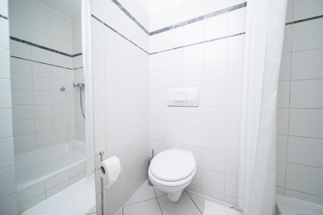 White 60 Qm Apartment - Zentral - Balkon - Messe Düsseldorf Exteriér fotografie